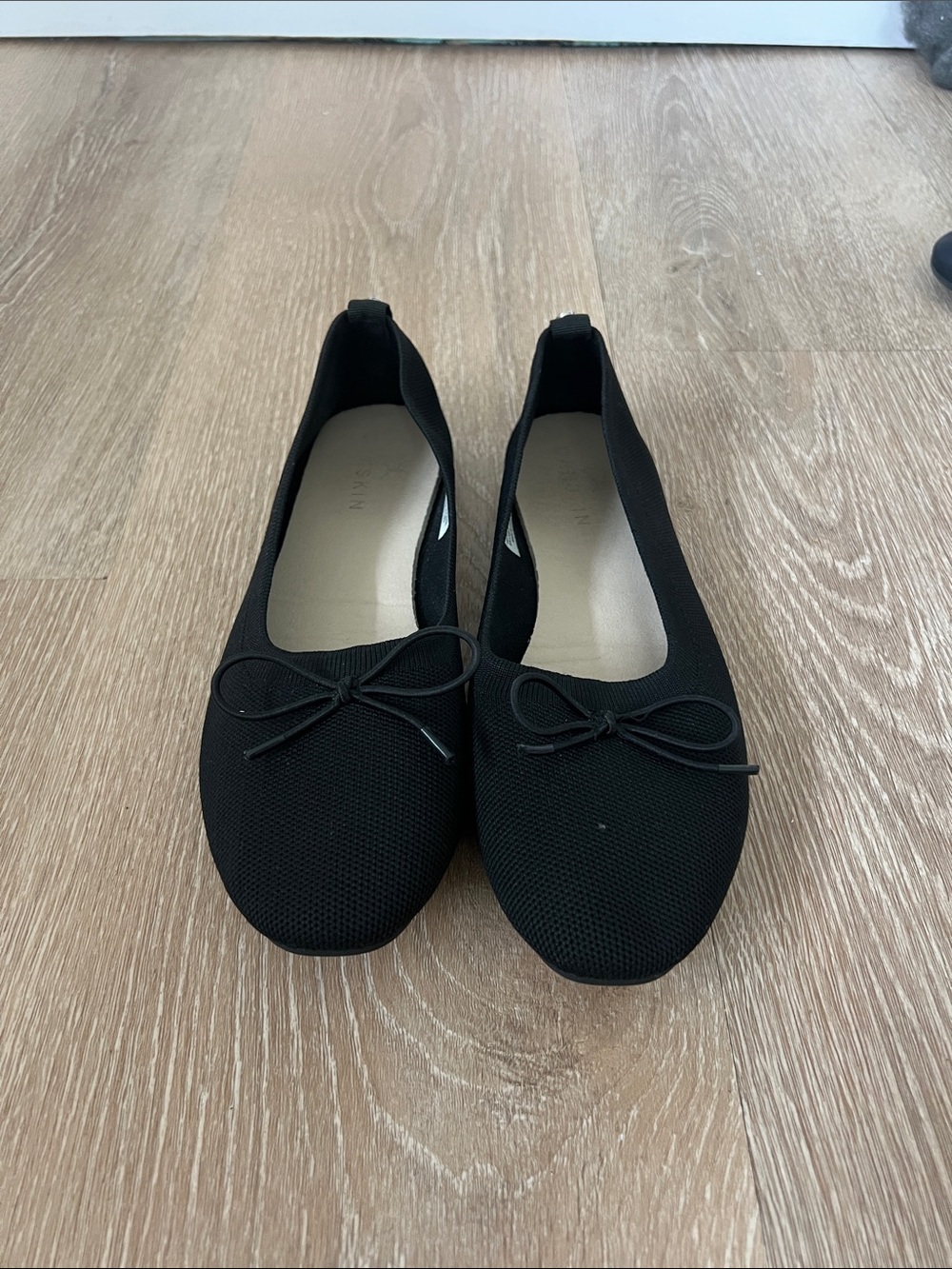 Danskin Black Knit Ballet Flats with Bow Accent - Picture 3 of 3